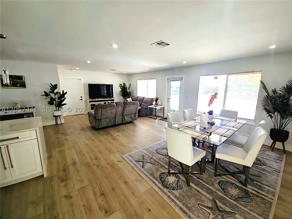 1430 NE 53rd Court Fort Lauderdale FL 33334