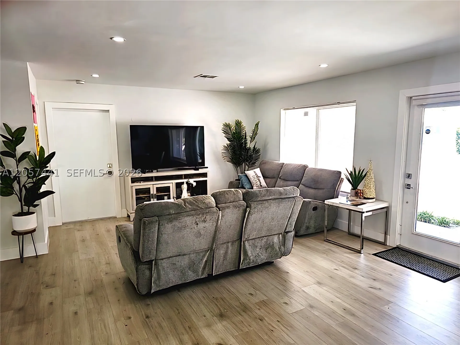 1430 NE 53rd Court Fort Lauderdale FL 33334