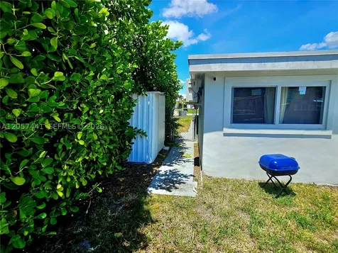 1430 NE 53rd Court Fort Lauderdale FL 33334