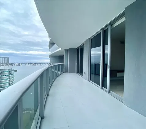 488 NE 18th Street Miami FL 33132