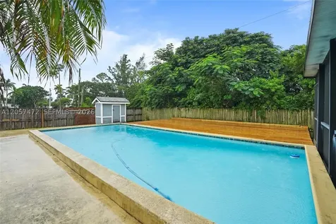 44 NW 19th Street Homestead FL 33030