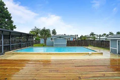 44 NW 19th Street Homestead FL 33030