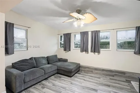 44 NW 19th Street Homestead FL 33030