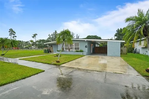 44 NW 19th Street Homestead FL 33030