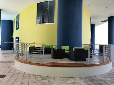 185 SW 7th Street Miami FL 33130