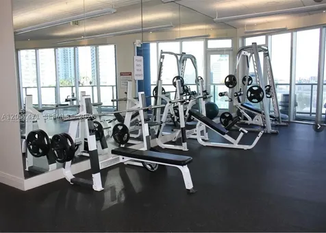 185 SW 7th Street Miami FL 33130