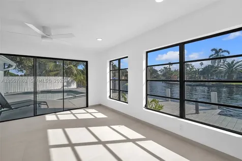 2706 Scott Street Hollywood FL 33020