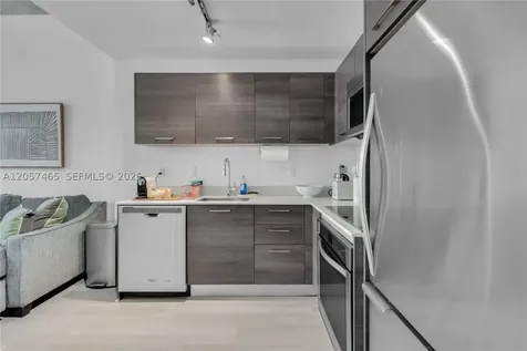 151 SE 1st Street Miami FL 33131