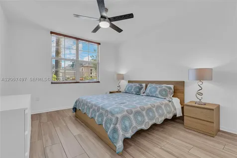 19501 E Country Club Drive Aventura FL 33180