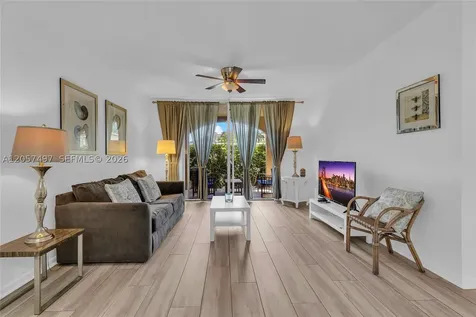 19501 E Country Club Drive Aventura FL 33180