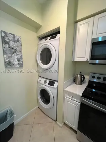 17145 N Bay Road Sunny Isles Beach FL 33160