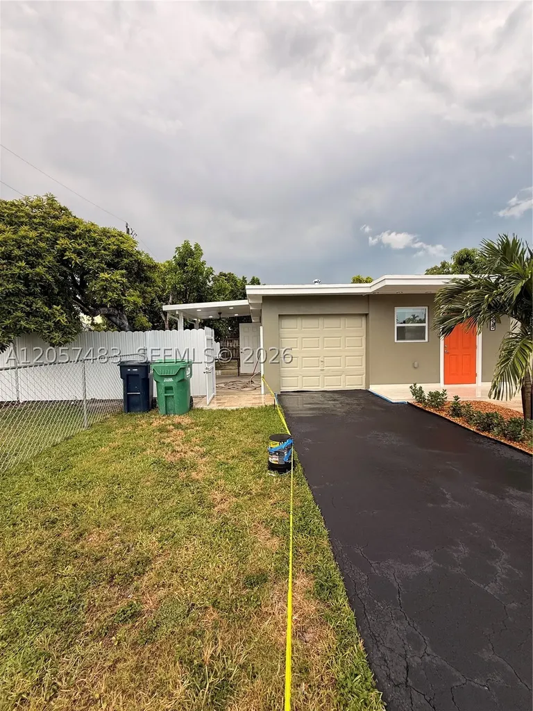 10555 SW 32nd Street Miami FL 33165