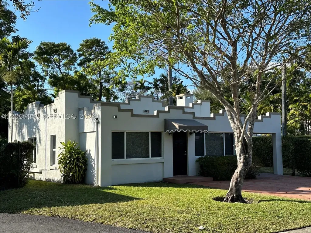 232 E De Leon Drive Miami Springs FL 33166