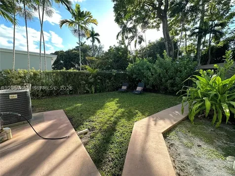 232 E De Leon Drive Miami Springs FL 33166