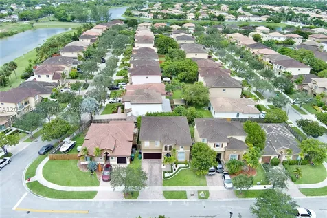 9471 SW 226th Terrace Cutler Bay FL 33190