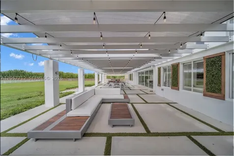 18651 SW 104th Street Miami FL 33196