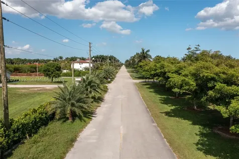 18651 SW 104th Street Miami FL 33196