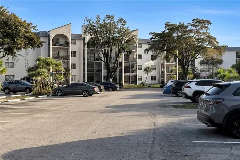 3300 Spanish Moss Terrace Lauderhill FL 33319