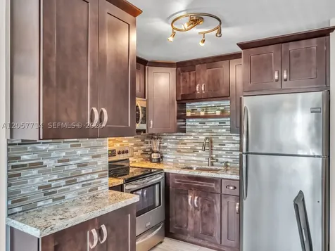 22 SE 3rd Terrace Dania Beach FL 33004