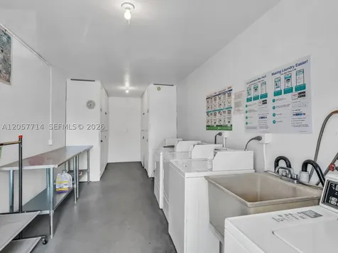 22 SE 3rd Terrace Dania Beach FL 33004
