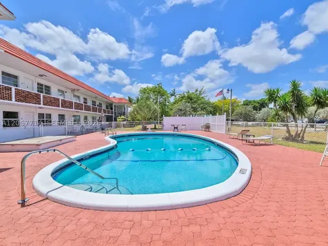 22 SE 3rd Terrace Dania Beach FL 33004