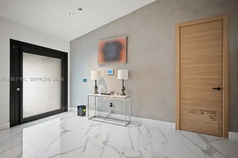 16431 NE 34th Avenue North Miami Beach FL 33160