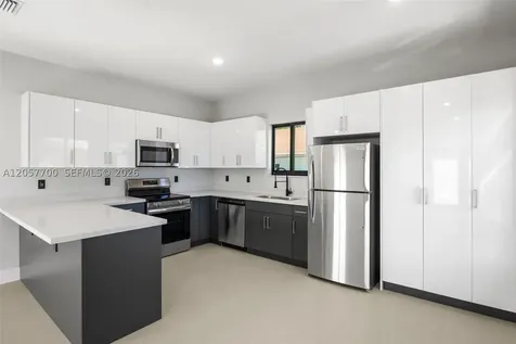 601 NW 3rd Avenue Hallandale Beach FL 33009