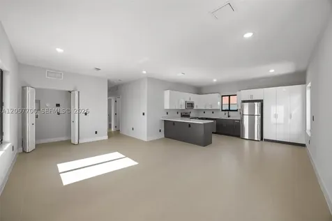 601 NW 3rd Avenue Hallandale Beach FL 33009