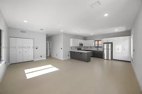 601 NW 3rd Avenue Hallandale Beach FL 33009