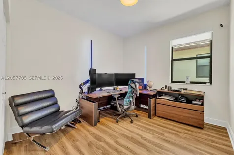 10204 NW 86th Street Doral FL 33178