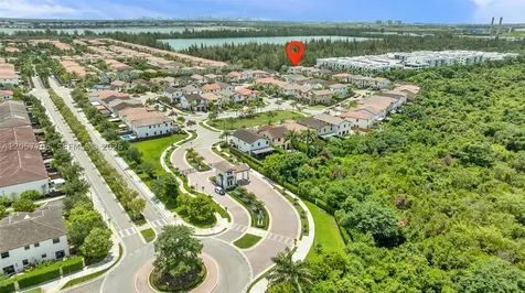 10204 NW 86th Street Doral FL 33178