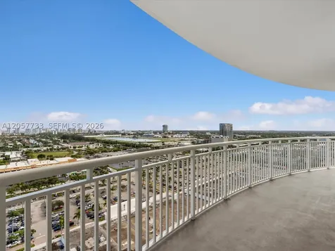 1745 E Hallandale Beach Boulevard Hallandale Beach FL 33009