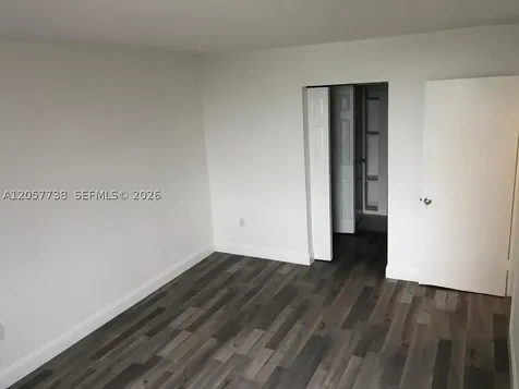 9682 Fontainebleau Boulevard Miami FL 33172