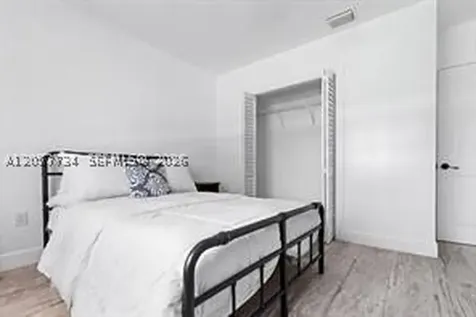 4328 SW 9th Terrace Miami FL 33134