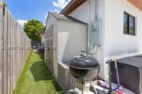 4328 SW 9th Terrace Miami FL 33134