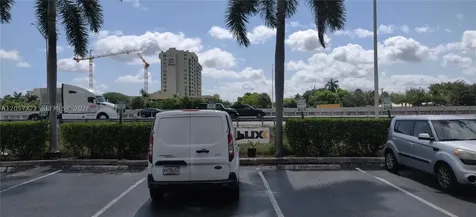 590 SW 9th Terrace Pompano Beach FL 33069