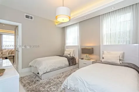 3175 NE 184th Street Aventura FL 33160