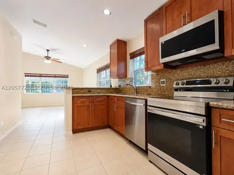 1041 Cedar Falls Drive Weston FL 33327