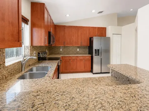 1041 Cedar Falls Drive Weston FL 33327