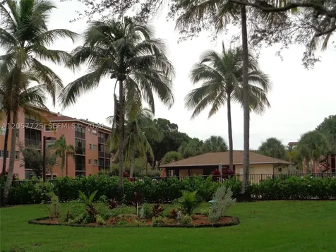 701 SW 141st Avenue Pembroke Pines FL 33027