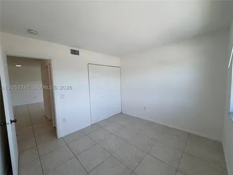 411 NW 100th Place Pembroke Pines FL 33024