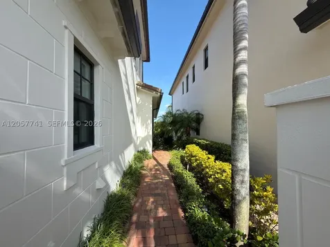 455 SW 113th Lane Pembroke Pines FL 33025