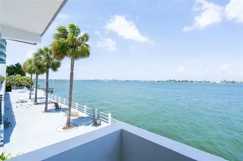 7927 East Drive North Bay Village FL 33141