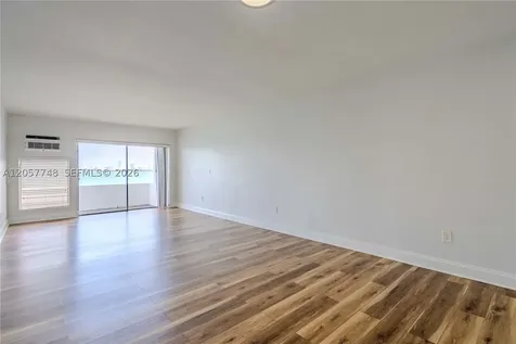 7927 East Drive North Bay Village FL 33141