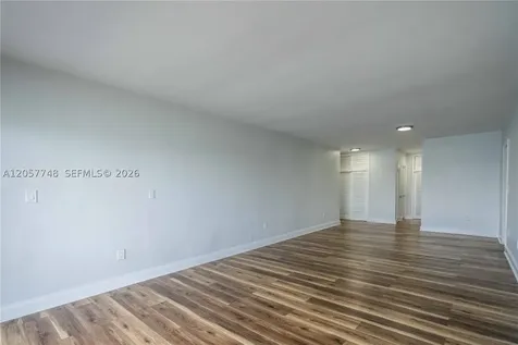 7927 East Drive North Bay Village FL 33141