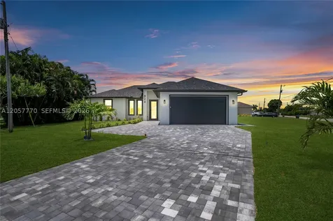 824 SW 15th Street Other City - In The State Of Florida FL 33991