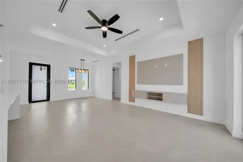 824 SW 15th Street Other City - In The State Of Florida FL 33991