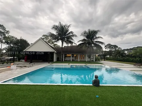 14409 N 76th Road N Loxahatchee FL 33470