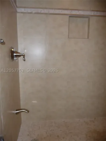 18071 Biscayne Boulevard Aventura FL 33160