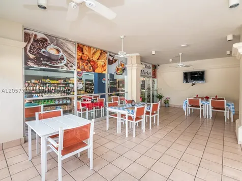 18071 Biscayne Boulevard Aventura FL 33160